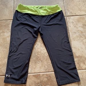 Under Armour size medium leggings